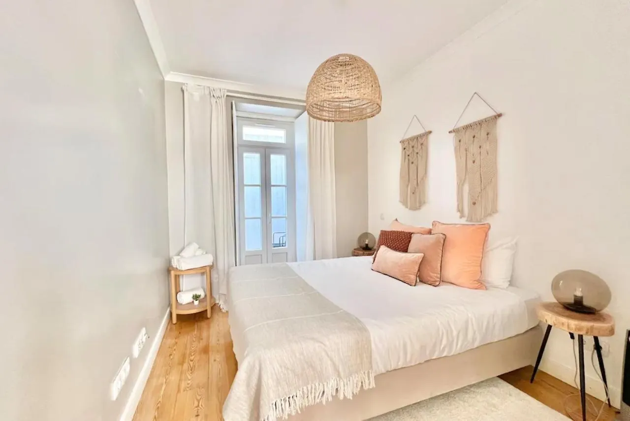 Vila Rosario 3 Studios With Patio By Homeful Homes Lisboa